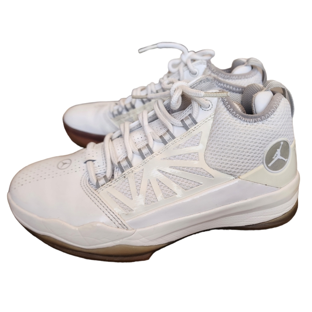 *Nike Air Jordan CP3 IV 4